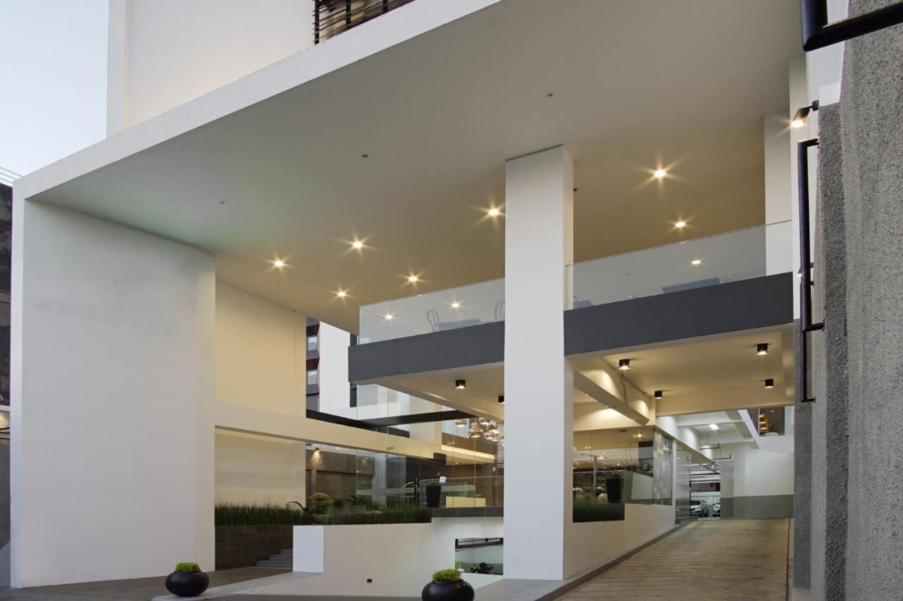 Malioboro Prime Hotel Yogyakarta Exterior photo