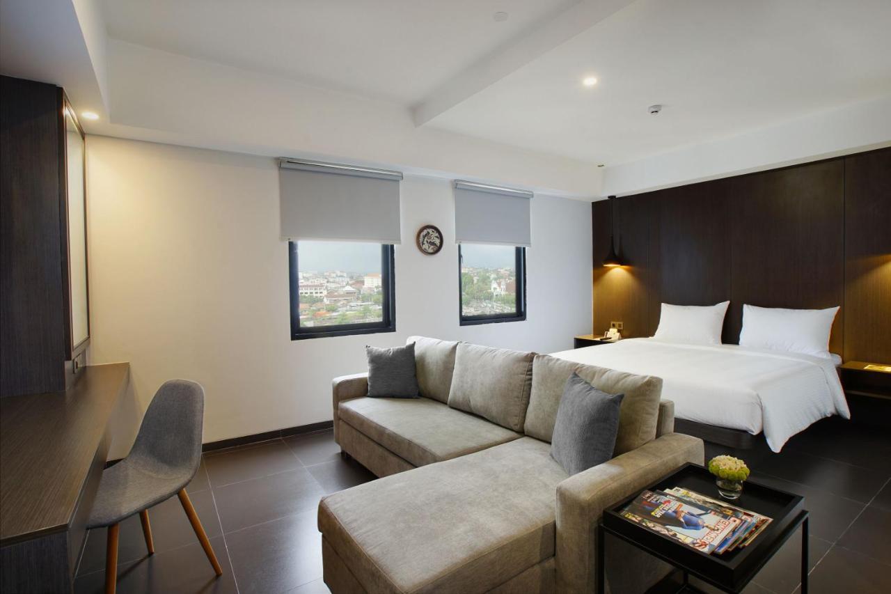Malioboro Prime Hotel Yogyakarta Exterior photo