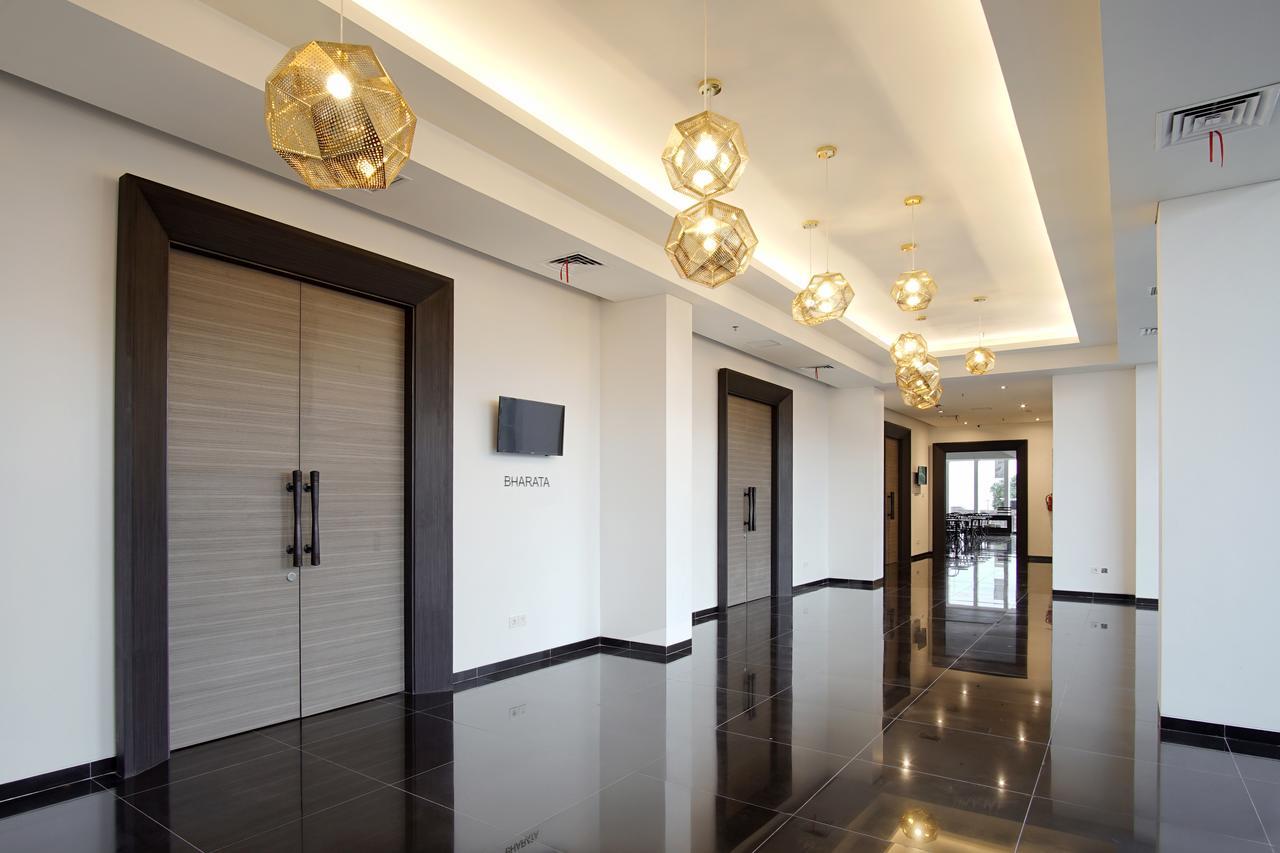 Malioboro Prime Hotel Yogyakarta Exterior photo